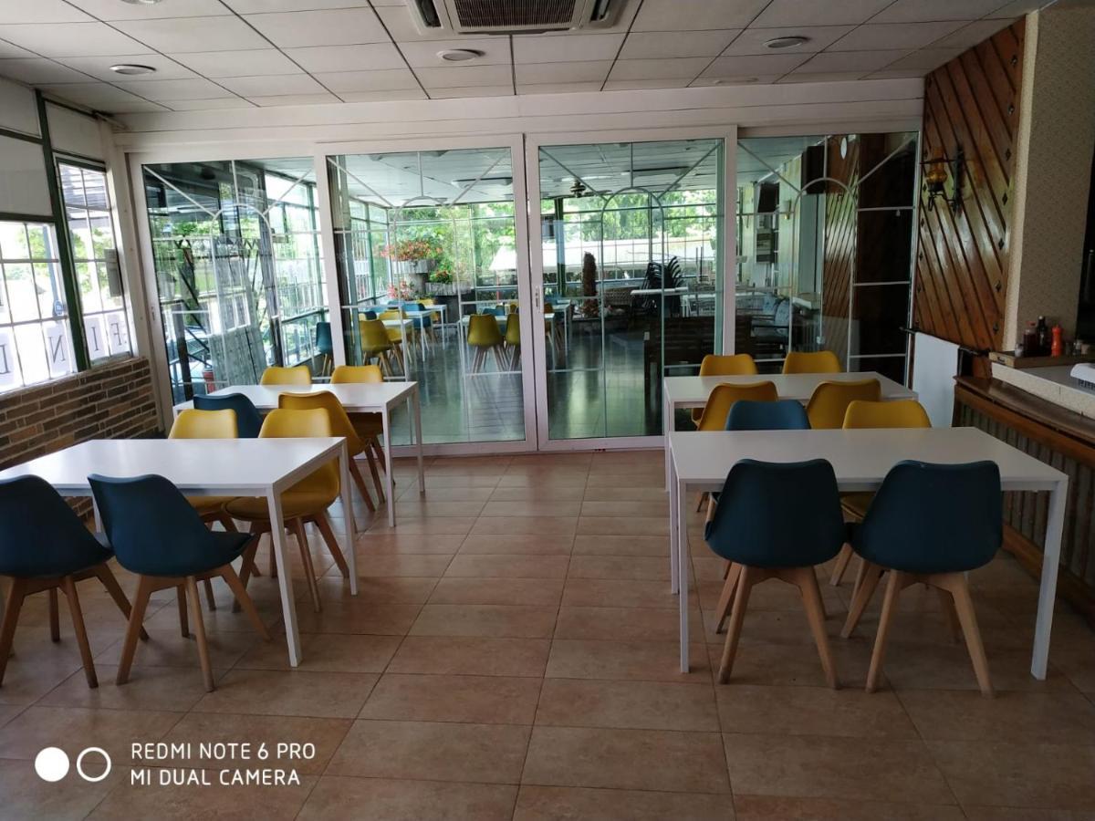 Hotel Montearagon Уэска Экстерьер фото